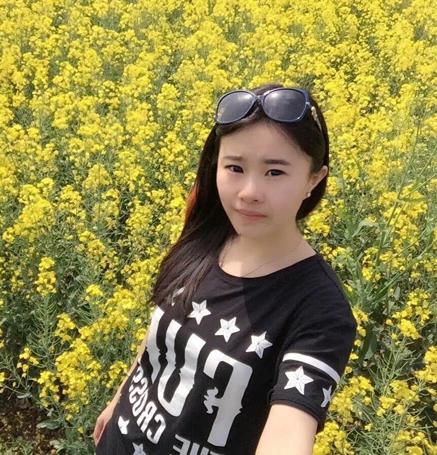 秦希佳.jpg