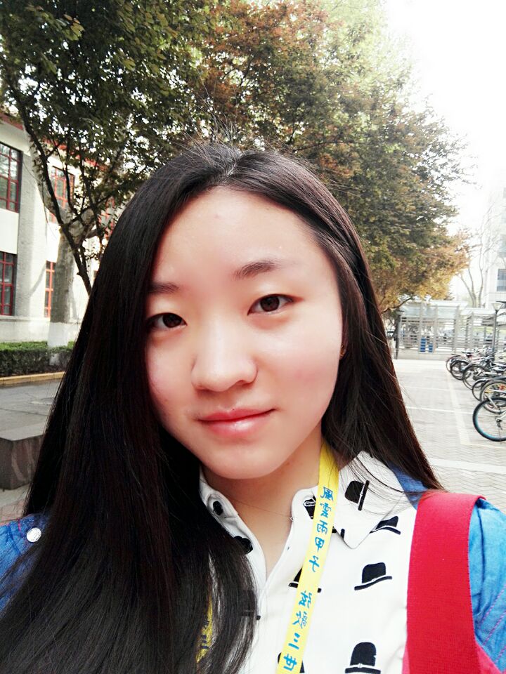 董怡卓