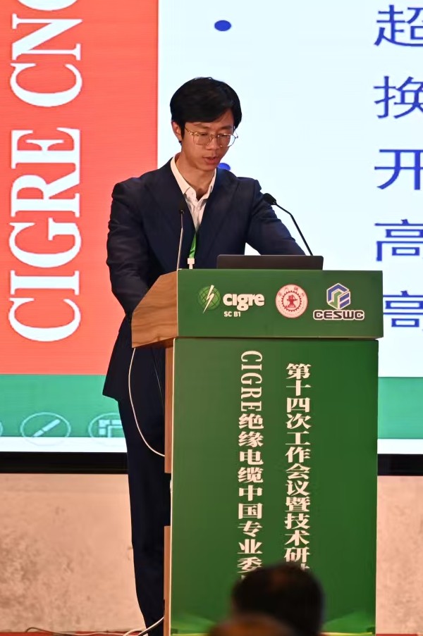 个人2.jpg 个人2.jpg