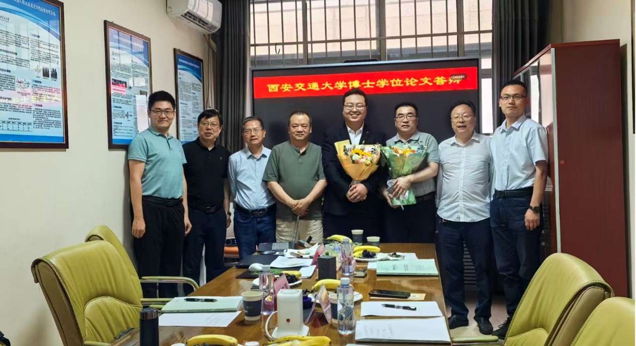 段远望答辩.jpg 段远望答辩.jpg