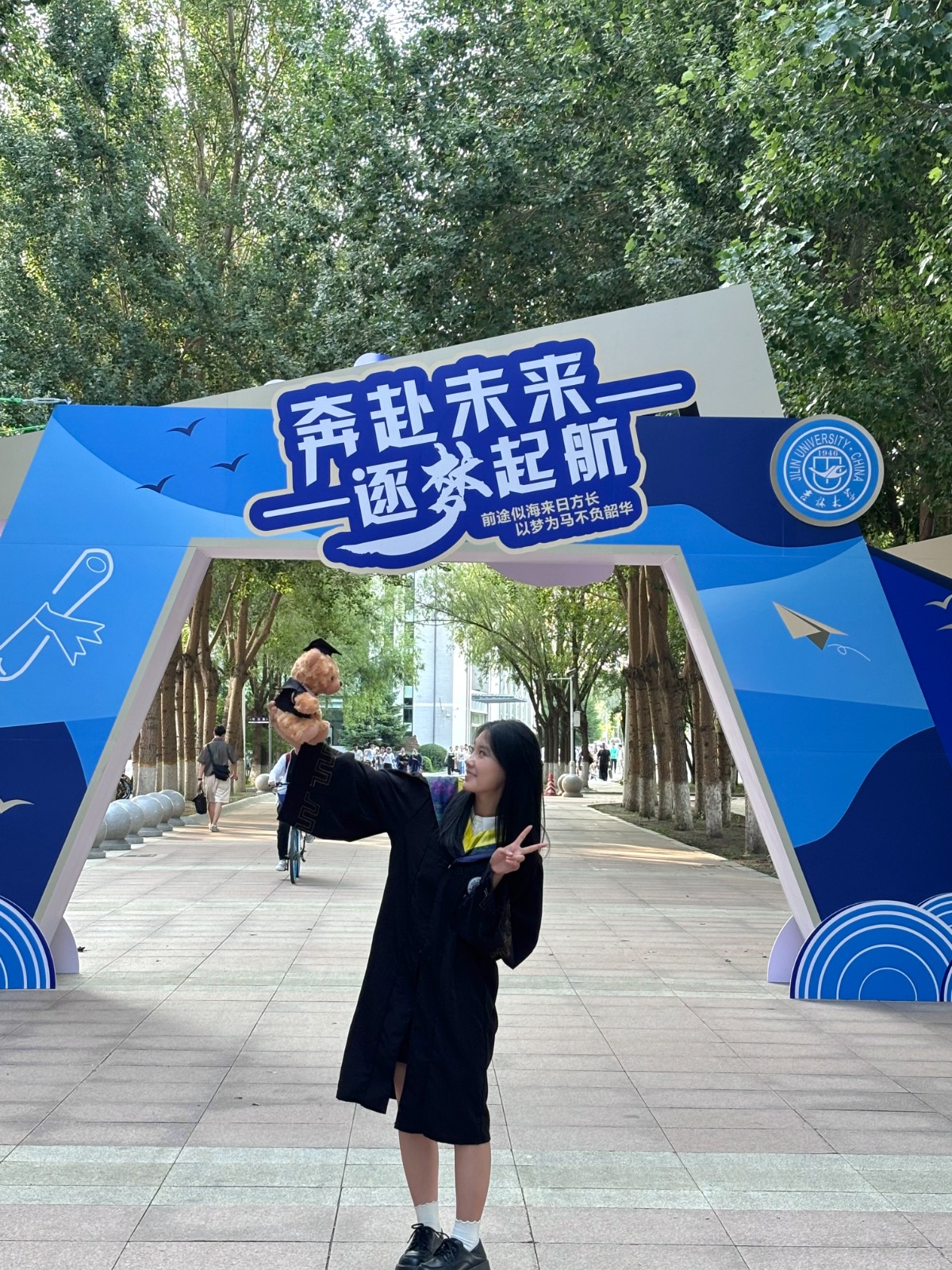 贺泽慧 (1).jpg