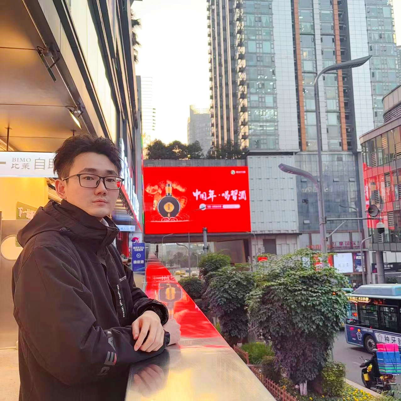 曹富.jpg