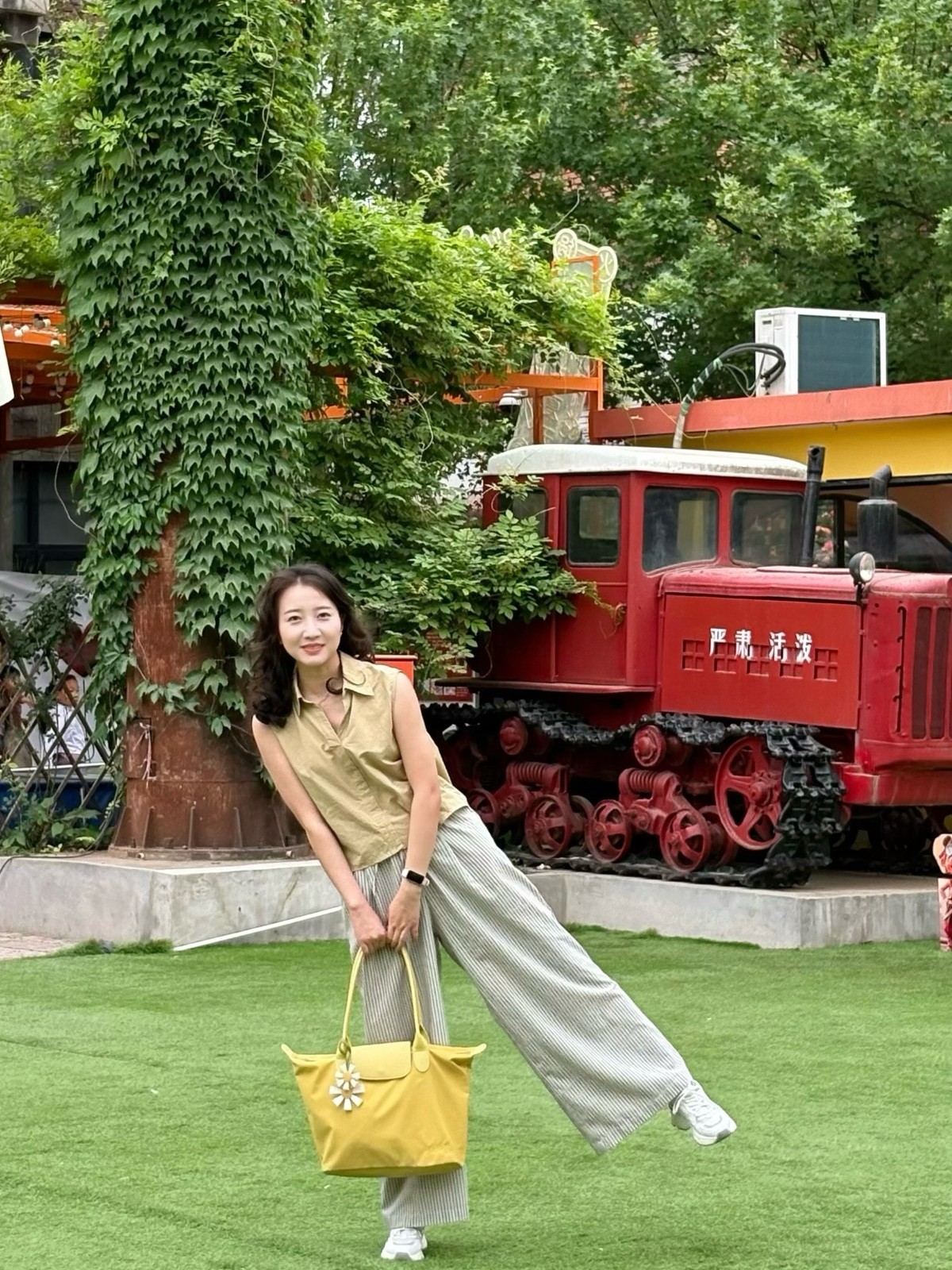王婷-2.jpg