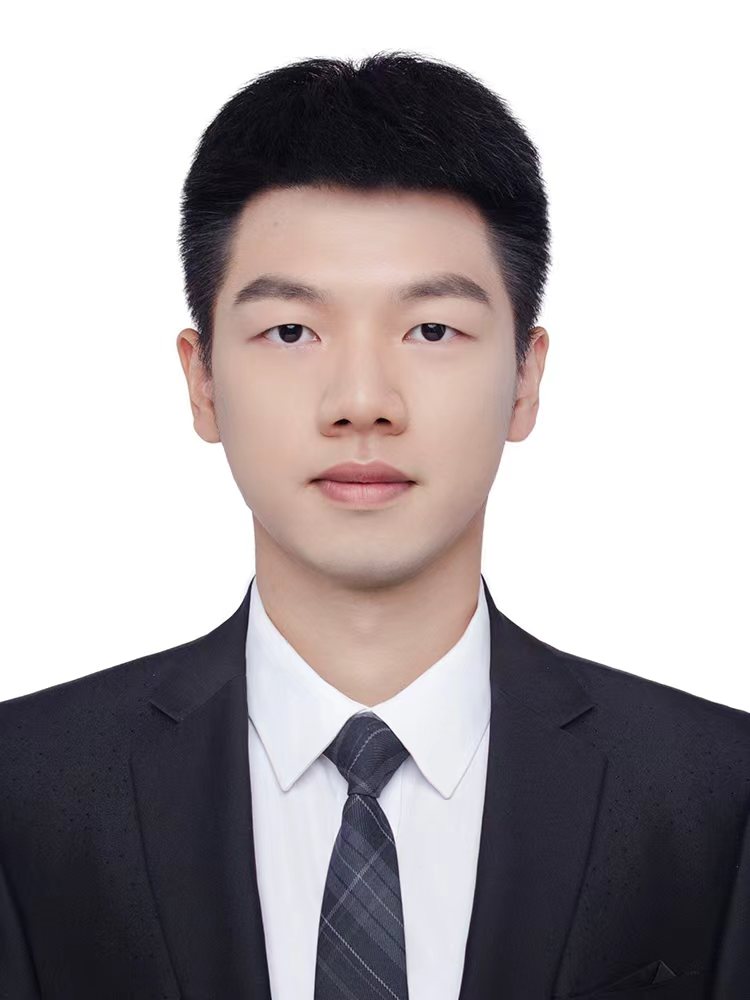 李英俊.jpg