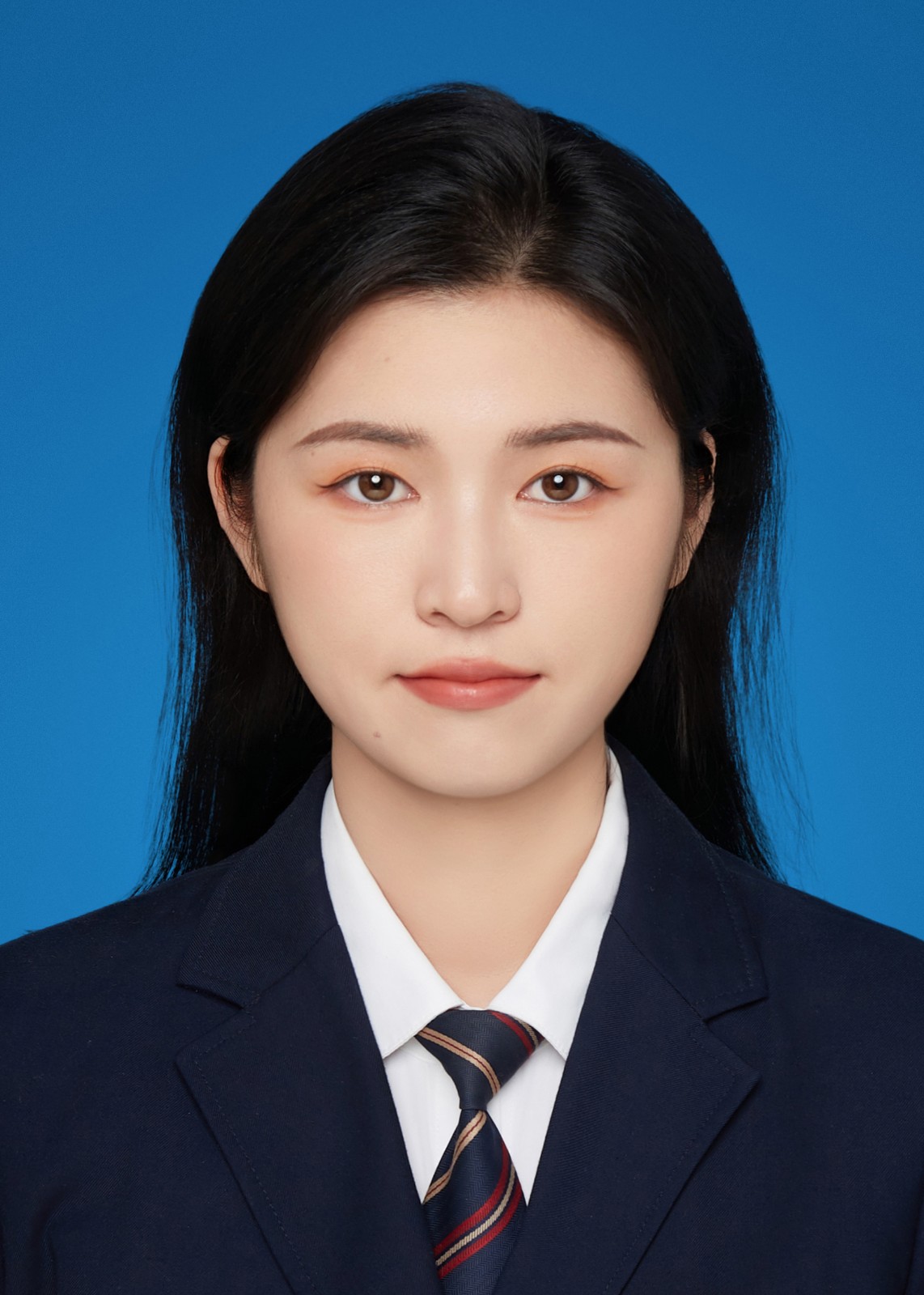 王艺佳.jpg