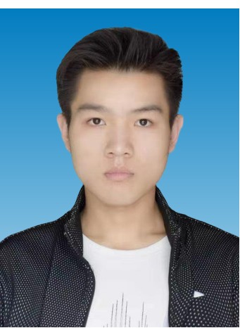 马艺轩.jpg 马艺轩.jpg