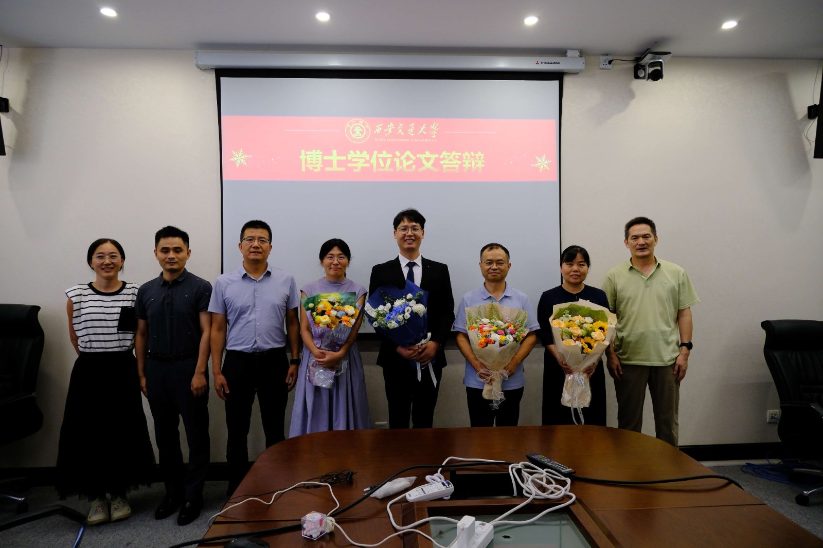 王银栋毕业.jpg