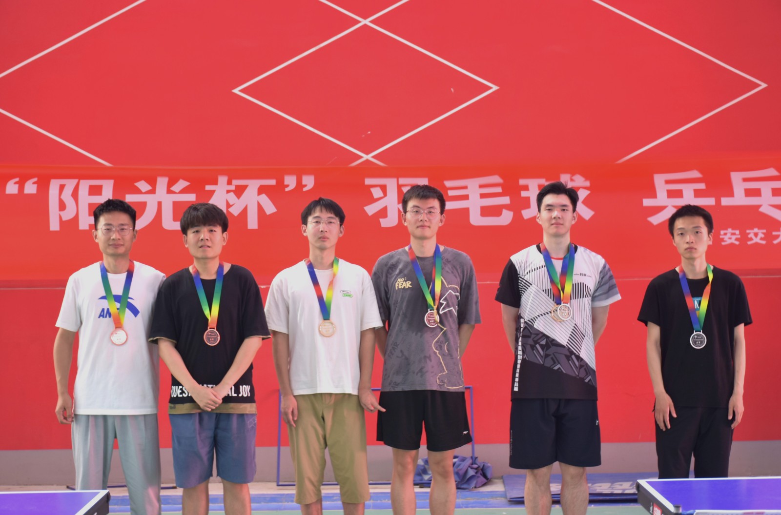 羽毛球双打.jpg