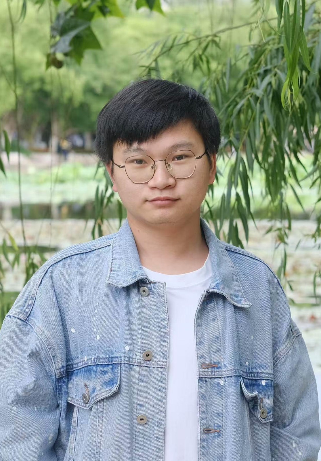杨磊.jpg