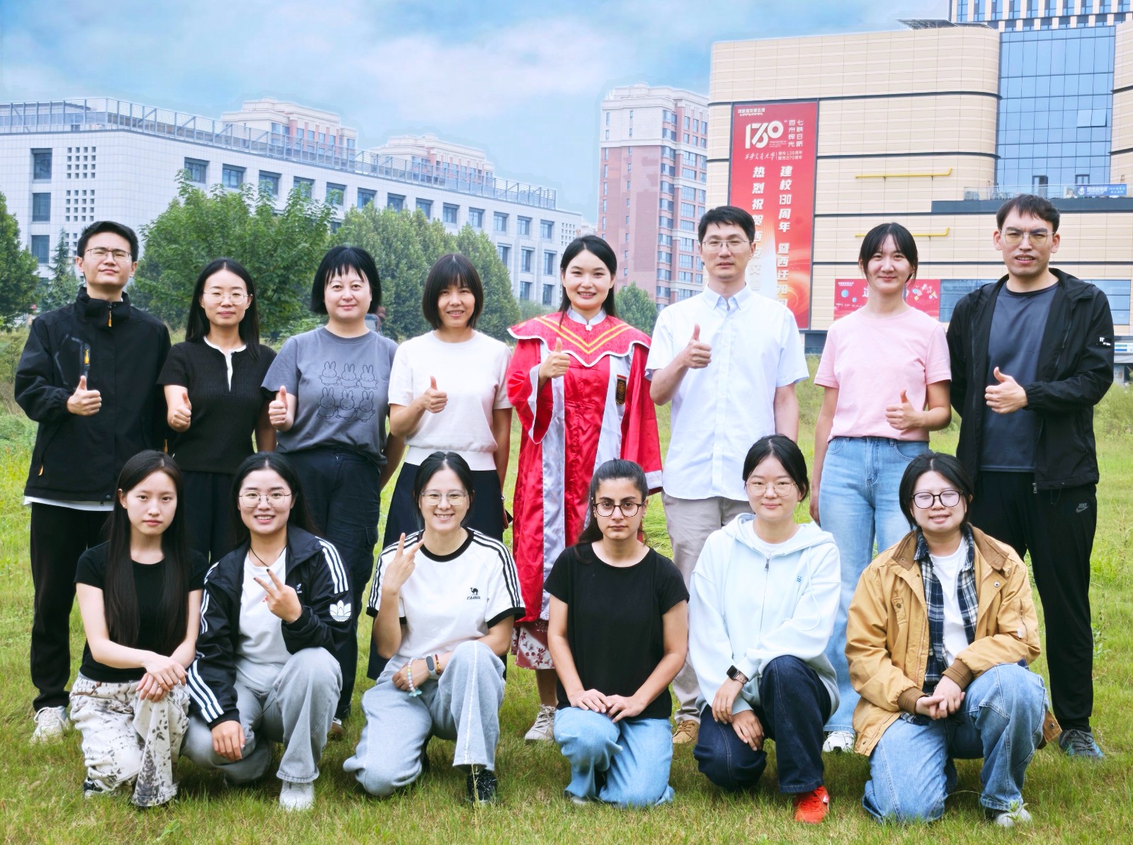 蒋明瑞毕业.jpg