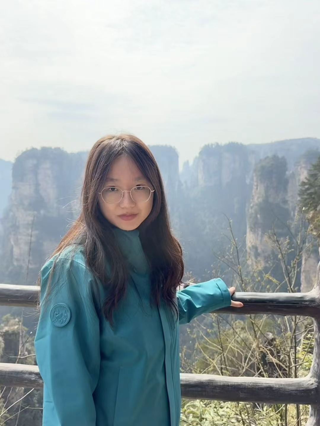 刘馨.jpg